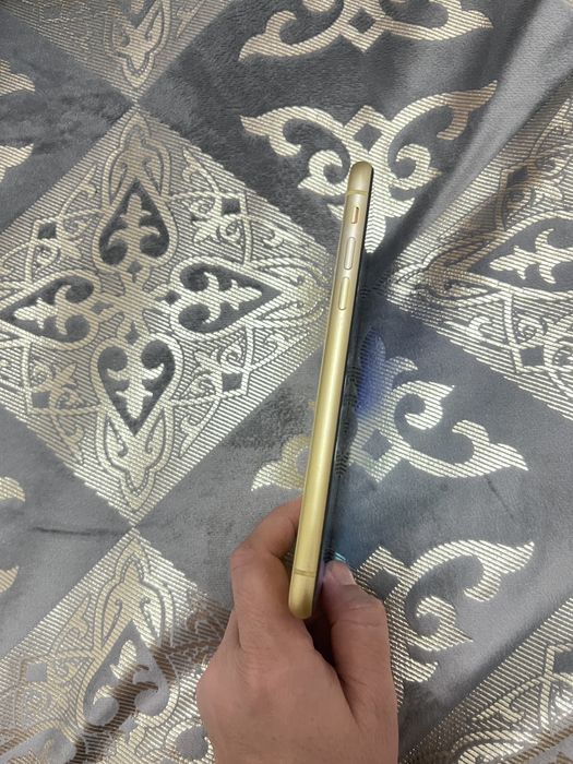 Айфон 11   128гб  емкость 76% сатылады