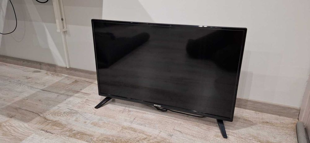 Телевизор Star-Light 32DM3501