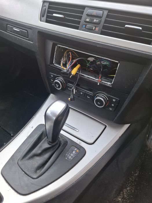 Bmw E90  3 series 320D Facelift /  Бмв 3 серия 320Д 2011г. НА ЧАСТИ