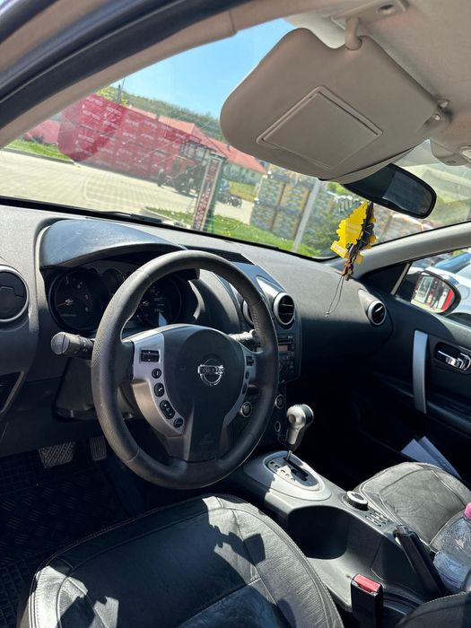 Vând Nissan Qashqai