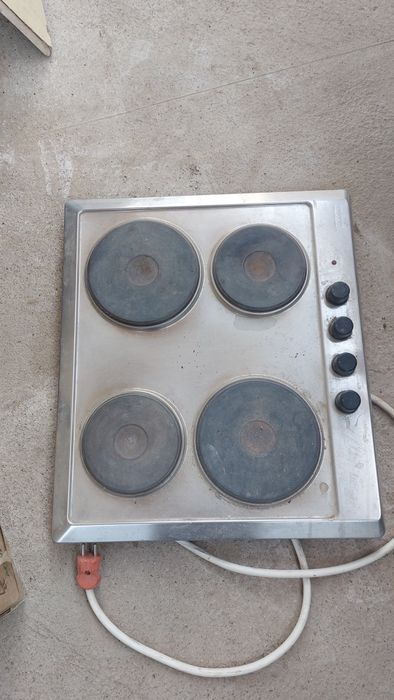 Электрическая плита