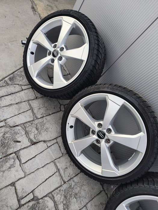 Set aliaj OEM audi A3 S3 R19 anv iarna Pirelli 235 35 19 5,5mm