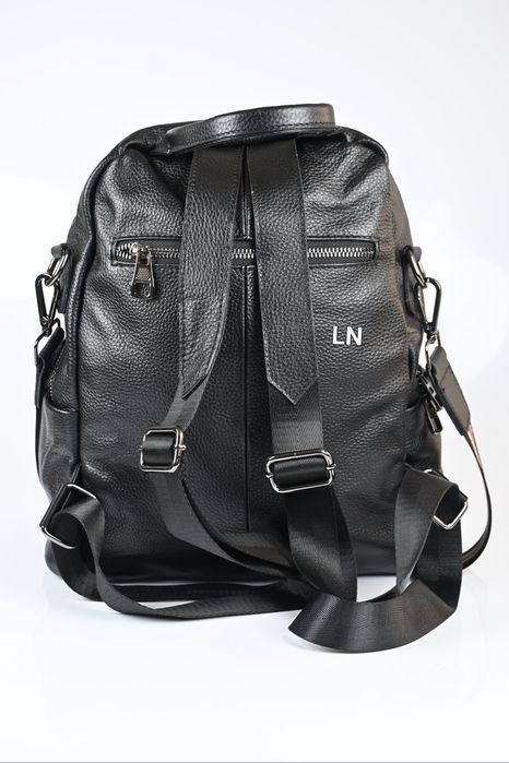 -10% Намаление!!! Дамска раница от естествена кожа