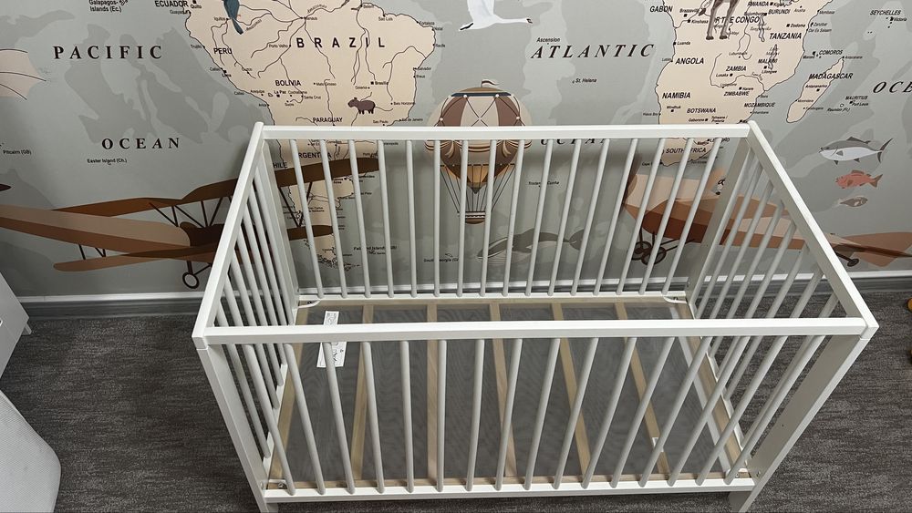 Pătuţ alb 60x120 cm+ saltea din nunca de cocos