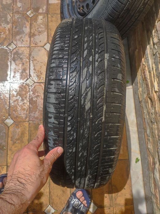 Продам штампованные диски и шины от Шевроле круз Chevrolet Cruze 3 шт.