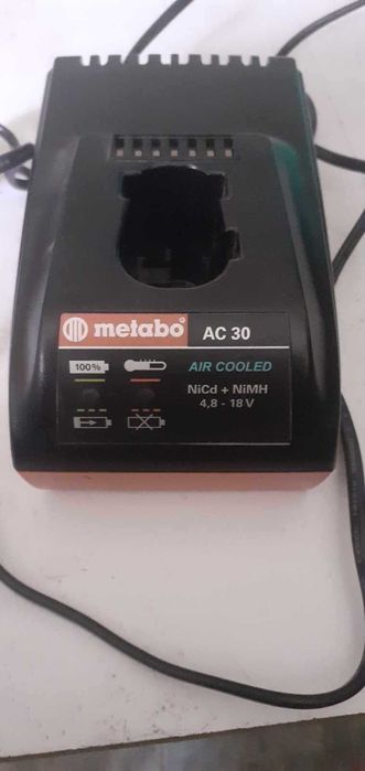 Тринога, нагревател, зарядно за винтоверт