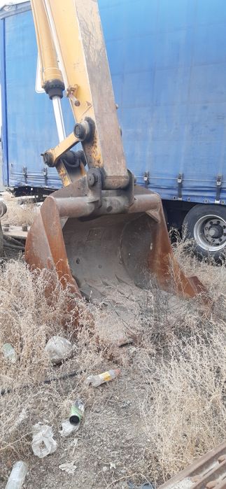 Экскаватор ковш 1,2куба