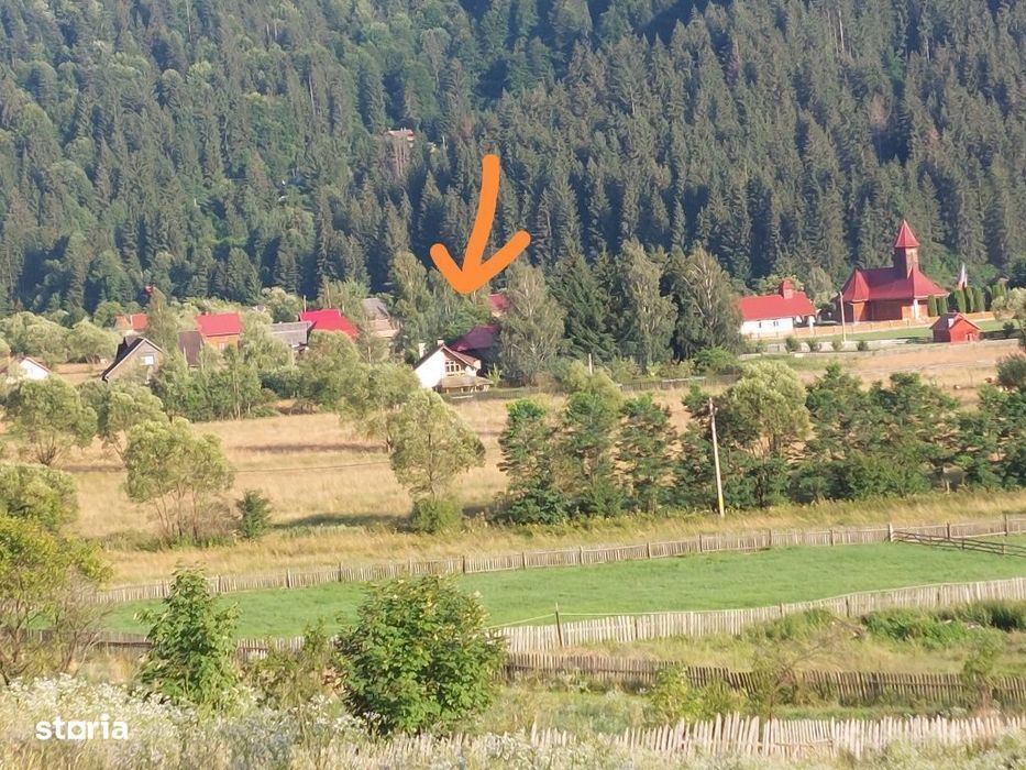 Casă cu etaj , de cărămidă, pe teren de  1680 M2, intabulat și  c