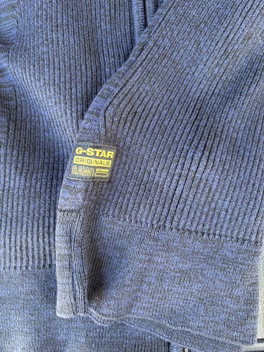 Продавам дамска жилетка  G - star