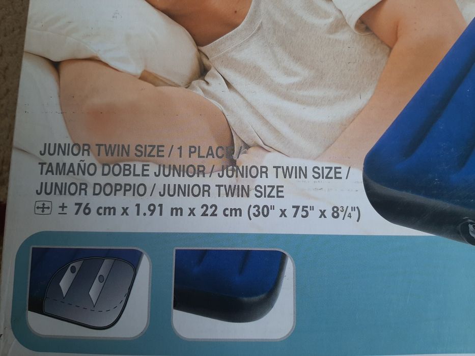 Продам надувной спальный матрас