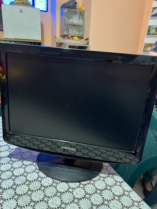 Монитор Samsung SyncMaster 2032MW