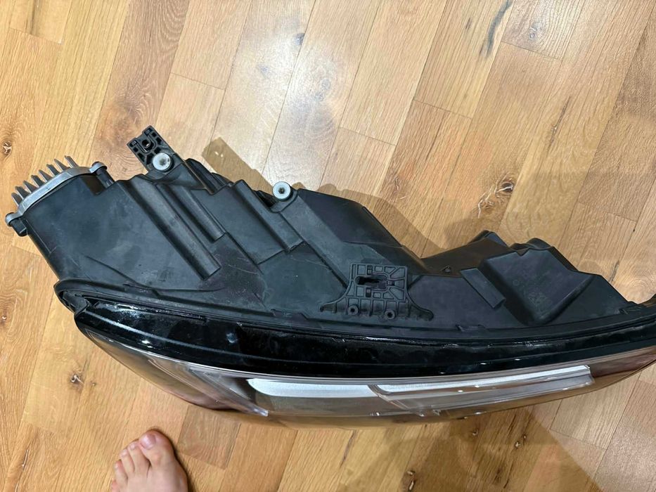 Матричен фар за Ауди А4 б9 - Оборудван