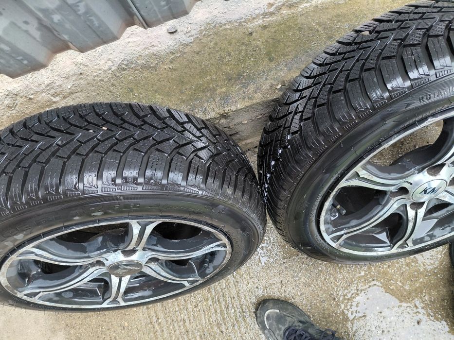 Vind jante aliaj toyota yaris și kia picanto  4×100 cu cauciucuri iarna