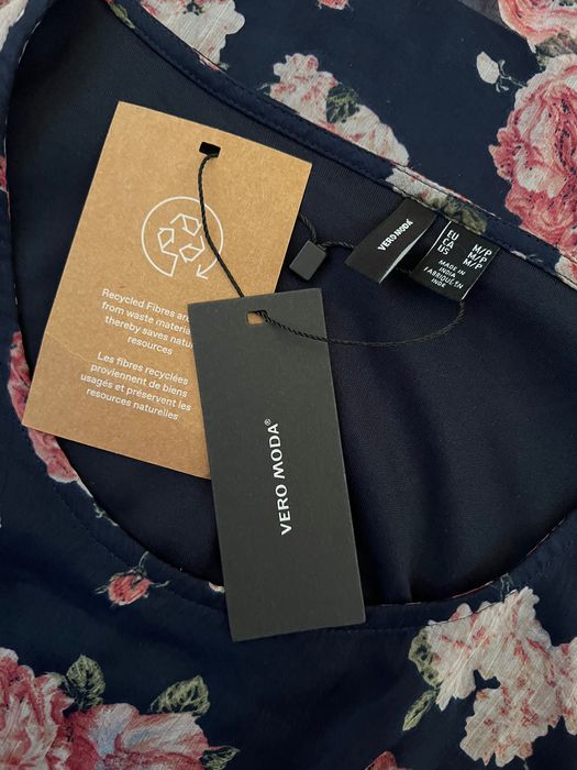 Дамска рокля на цветя Vero Moda