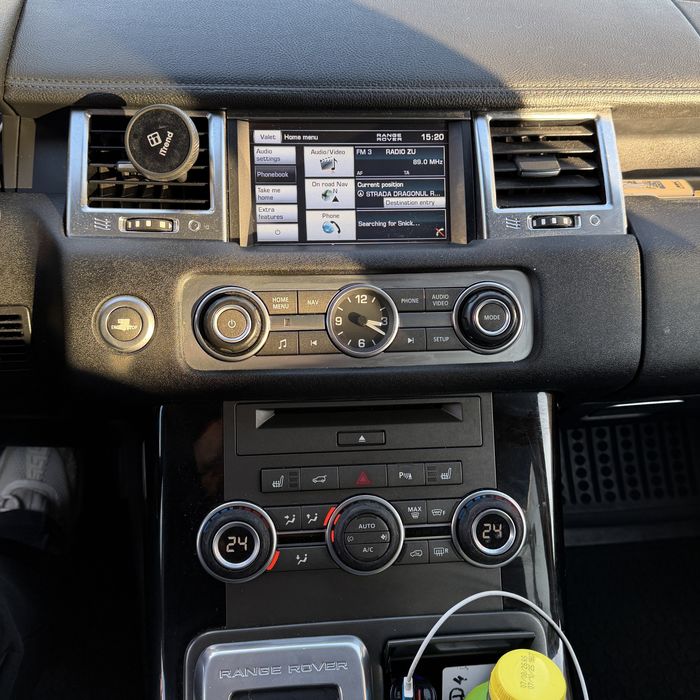 Range Rover Sport HSE Autobiography