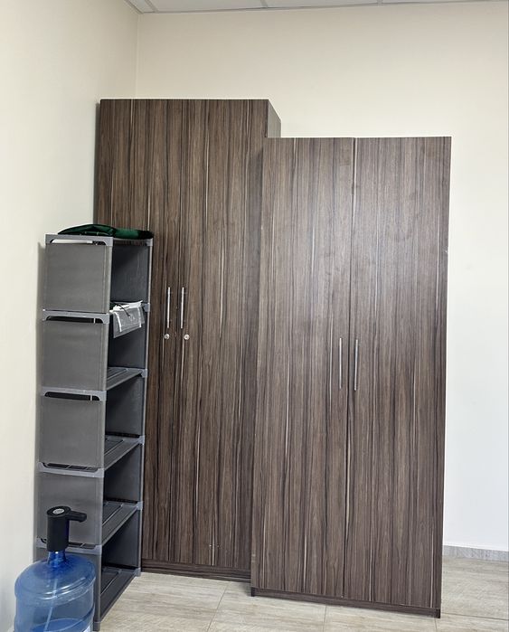 Продается б/у офисная мебель