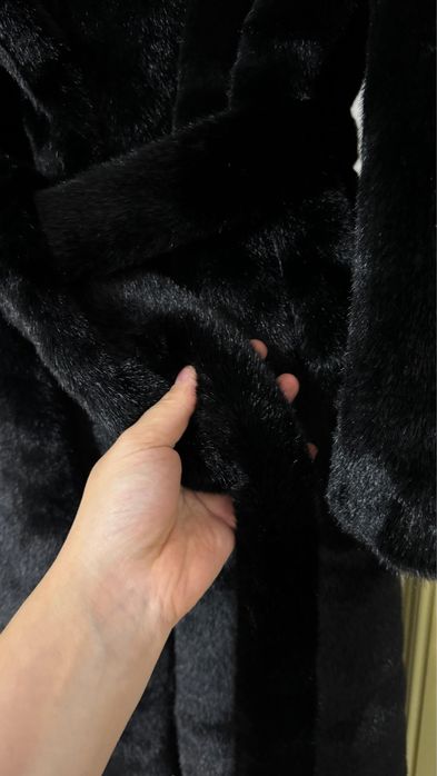 Продам норковую шубу