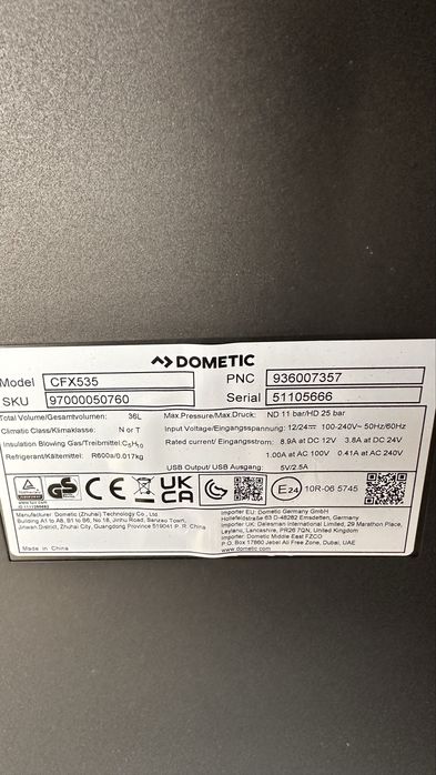 Продавам хладилна чанта на Дометик Dometic