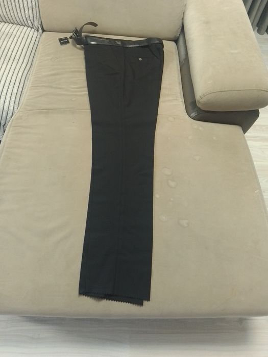 Vând Costum Ginere
