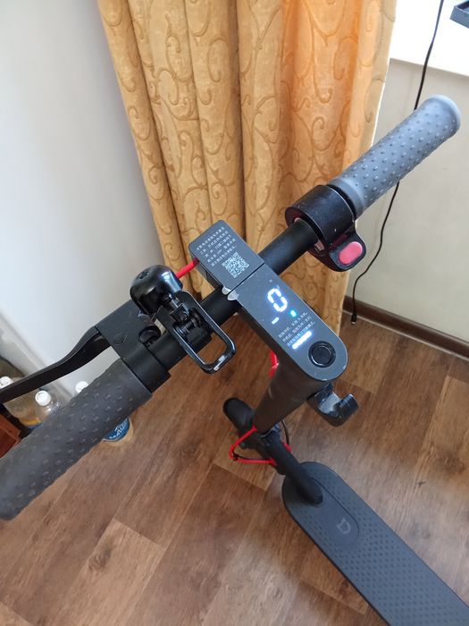 Электросамокат Xiaomi M365 Pro оригинал