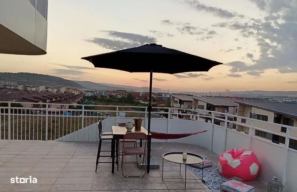 Penthouse exclusivist cu terasa de 80 mp in Floresti