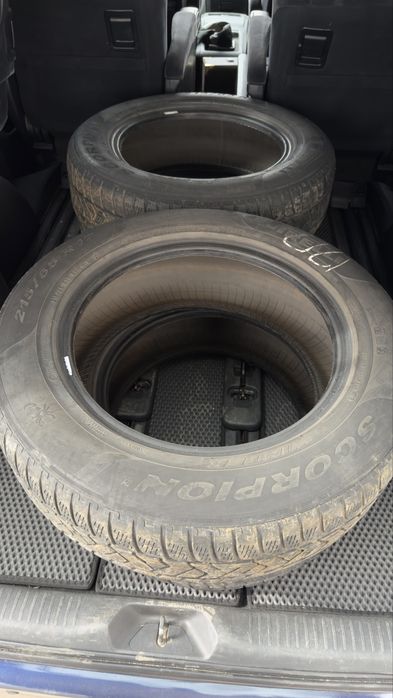 Продам резину 215/65 R17