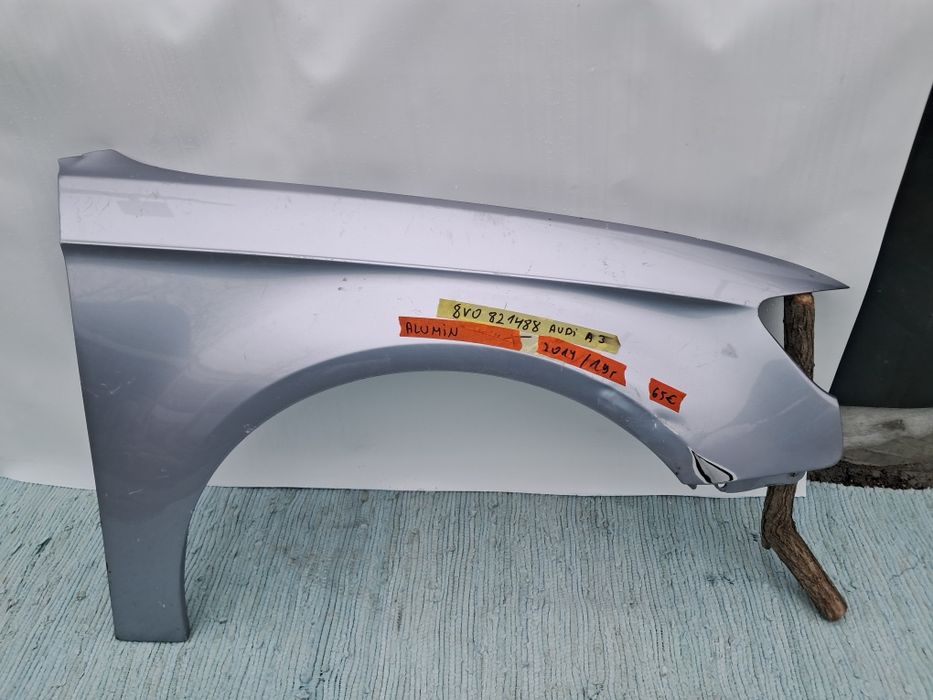 Калник Audi A3 2013/2019г алуминиев