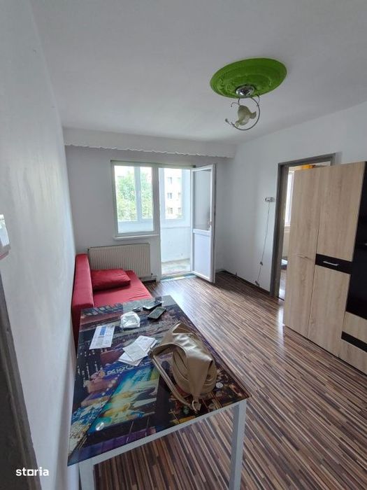 Apartament 3 camere, 65 mp, zona Republicii