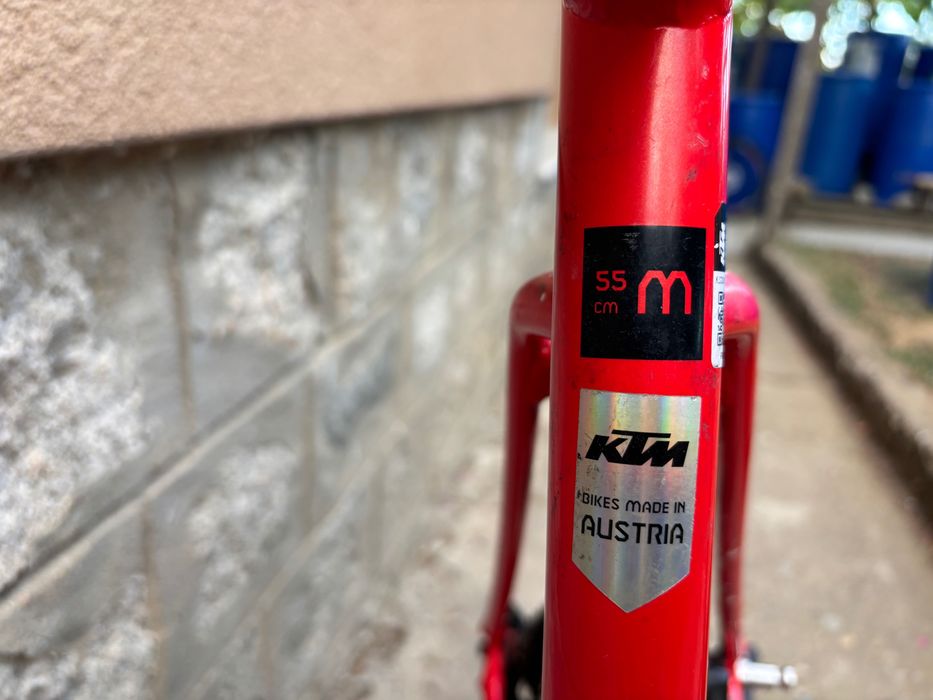 Велосипед KTM strada