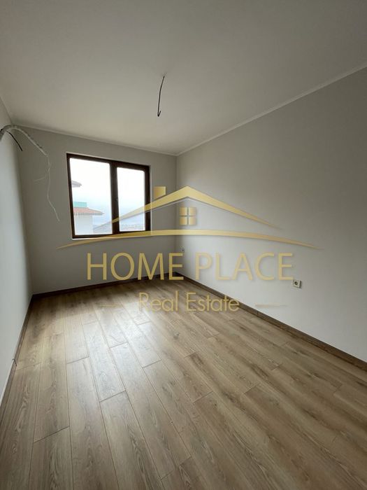 Продава се Двустаен апартамент в Варна, Виница - 69 кв.м за 1754 €/кв.м - Снимка #3