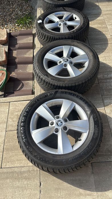 Jante Skoda  215/60 R16