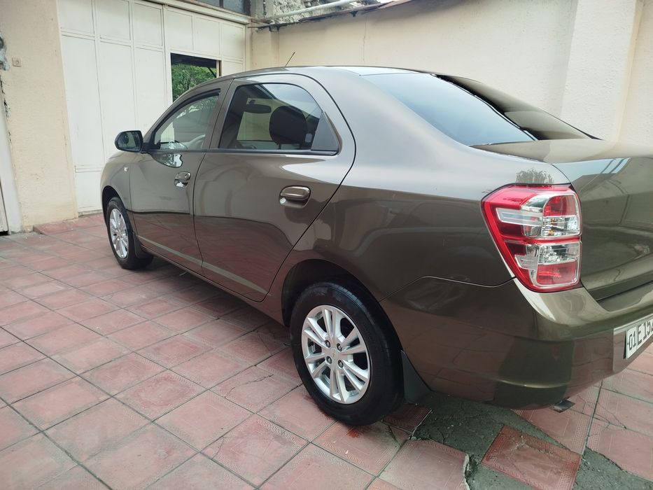 Chevrolet Cobalt 2023 — 3