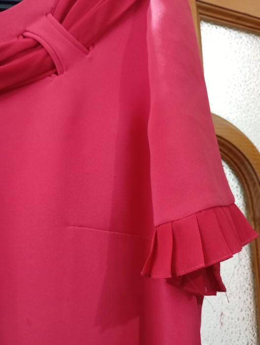 Продам платья  вечерние