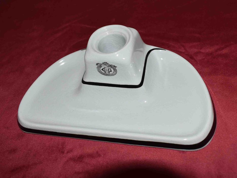 Порцеланова мастилница с маркировки