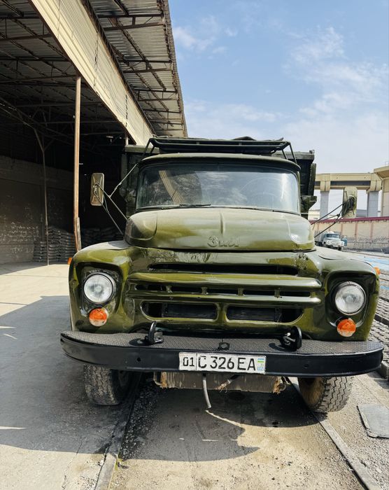 Зил сотилади 1989йил