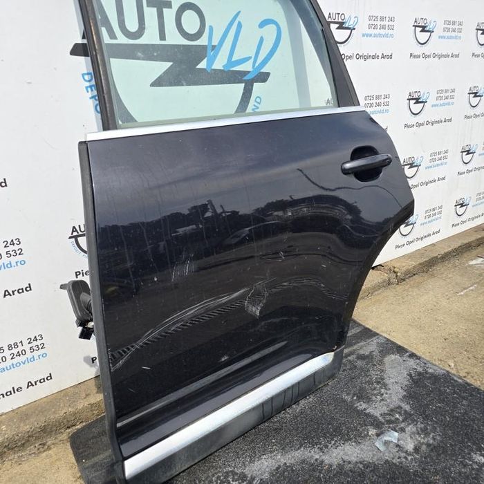 Portiera usa stanga spate Volkswagen Touareg facelift