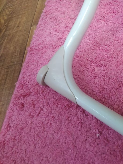 Стульчик для кормления, электрокачеля