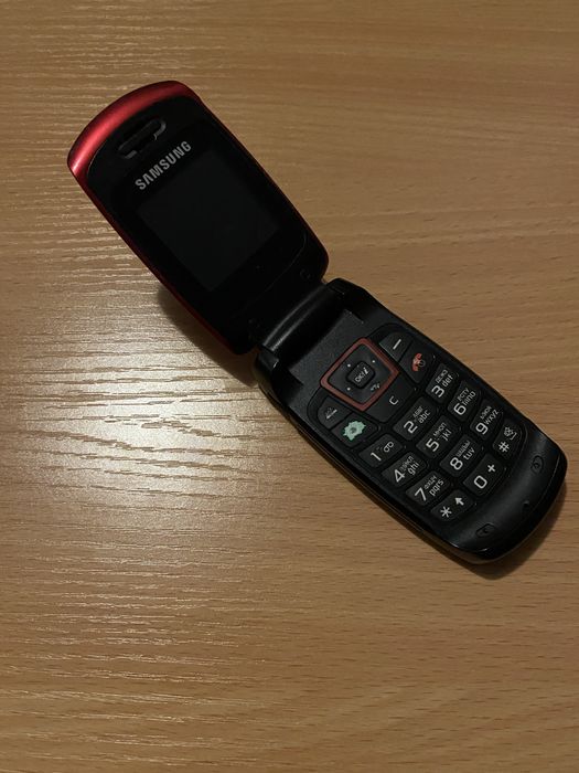 Продам телефон Samsung