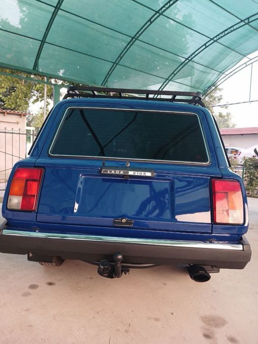 Ваз 2104 сотилади 2012 йил