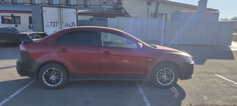 Продам Митсубиси Лансер 10