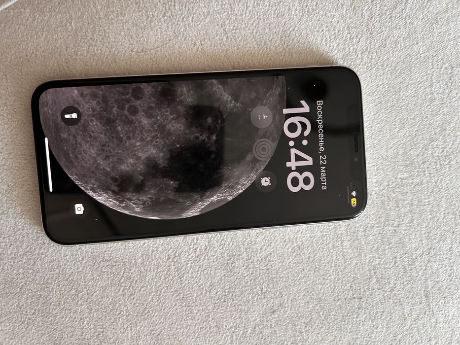 Продам айфор хс