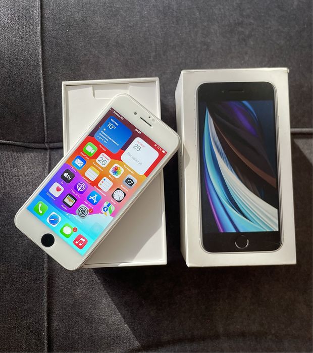 Айфон SE 2022 продается
