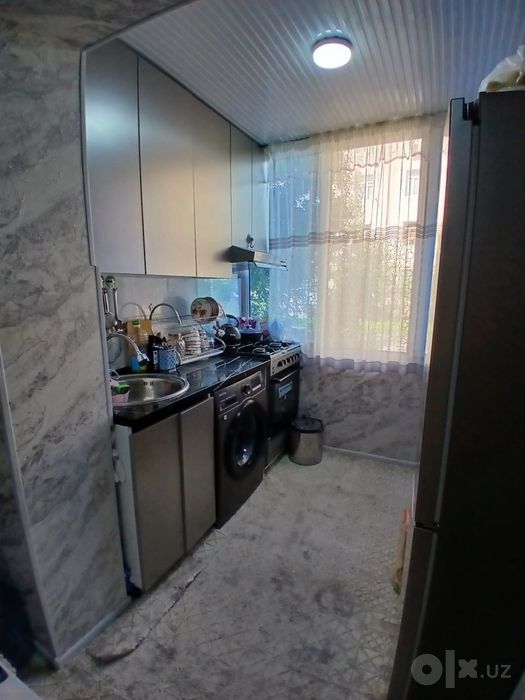 2 xonalik kvartira sotiladi Buxoro shahar