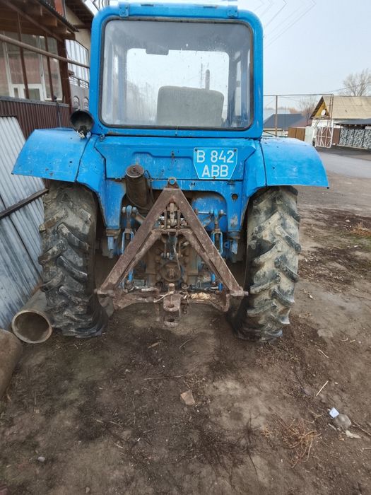 ТРАКТОР МТЗ-80 на ходу