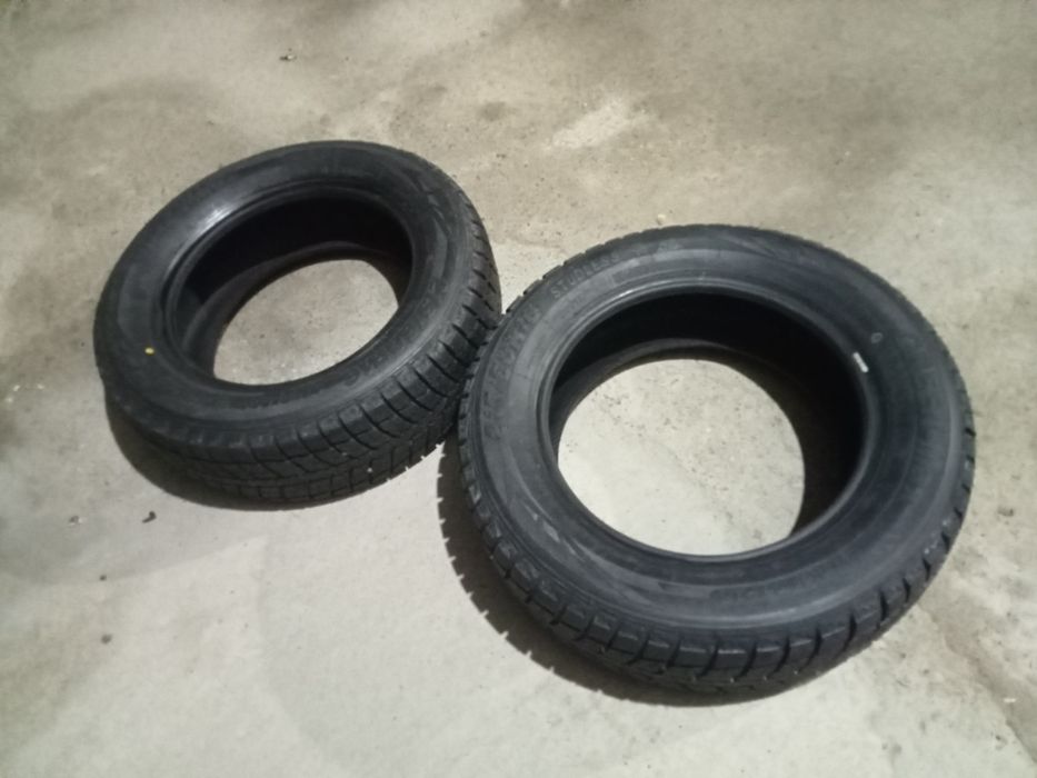 Автошины 215,60,16
