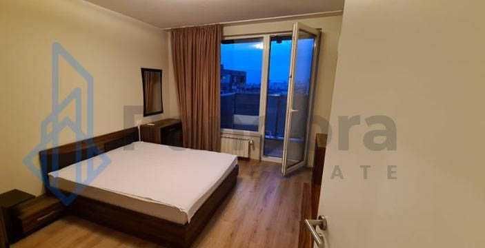 Двустаен апартамент под наем в кв. Младост 4