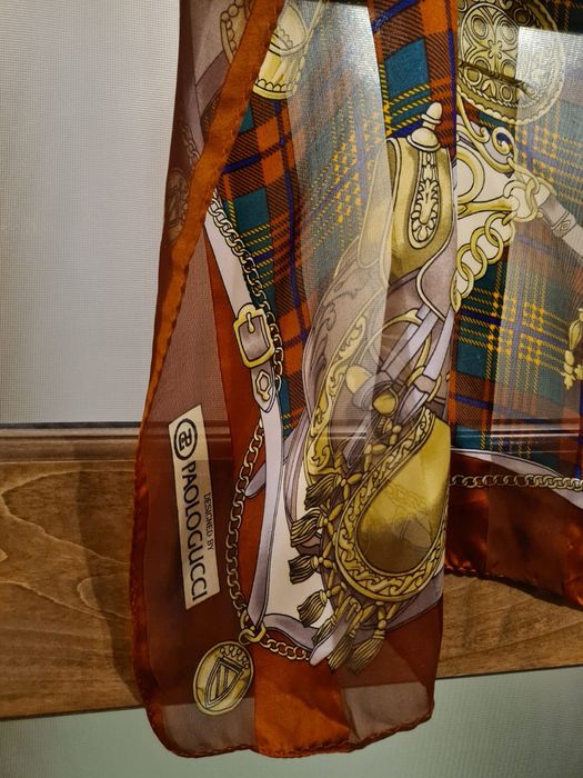 Vand esarfa  matase originale Fendi  Gucci, Louis Feraud Codello