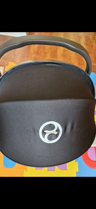 Cybex Aton 5 Кошница за кола