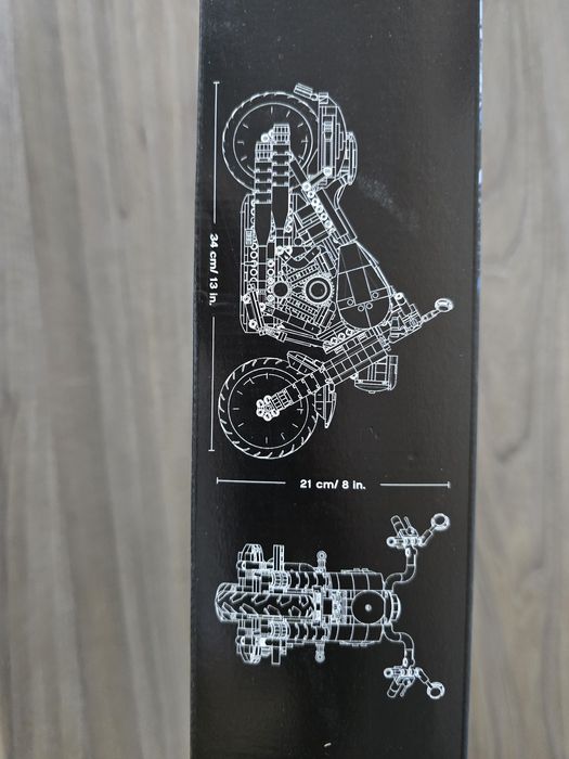 Lego Creator Expert Harley Davidsob Fat boy 10269 Лего мотор Харлей