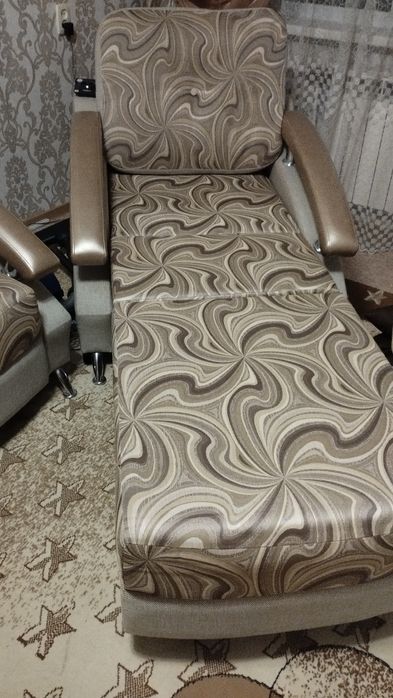 Продам мягкий уголок.